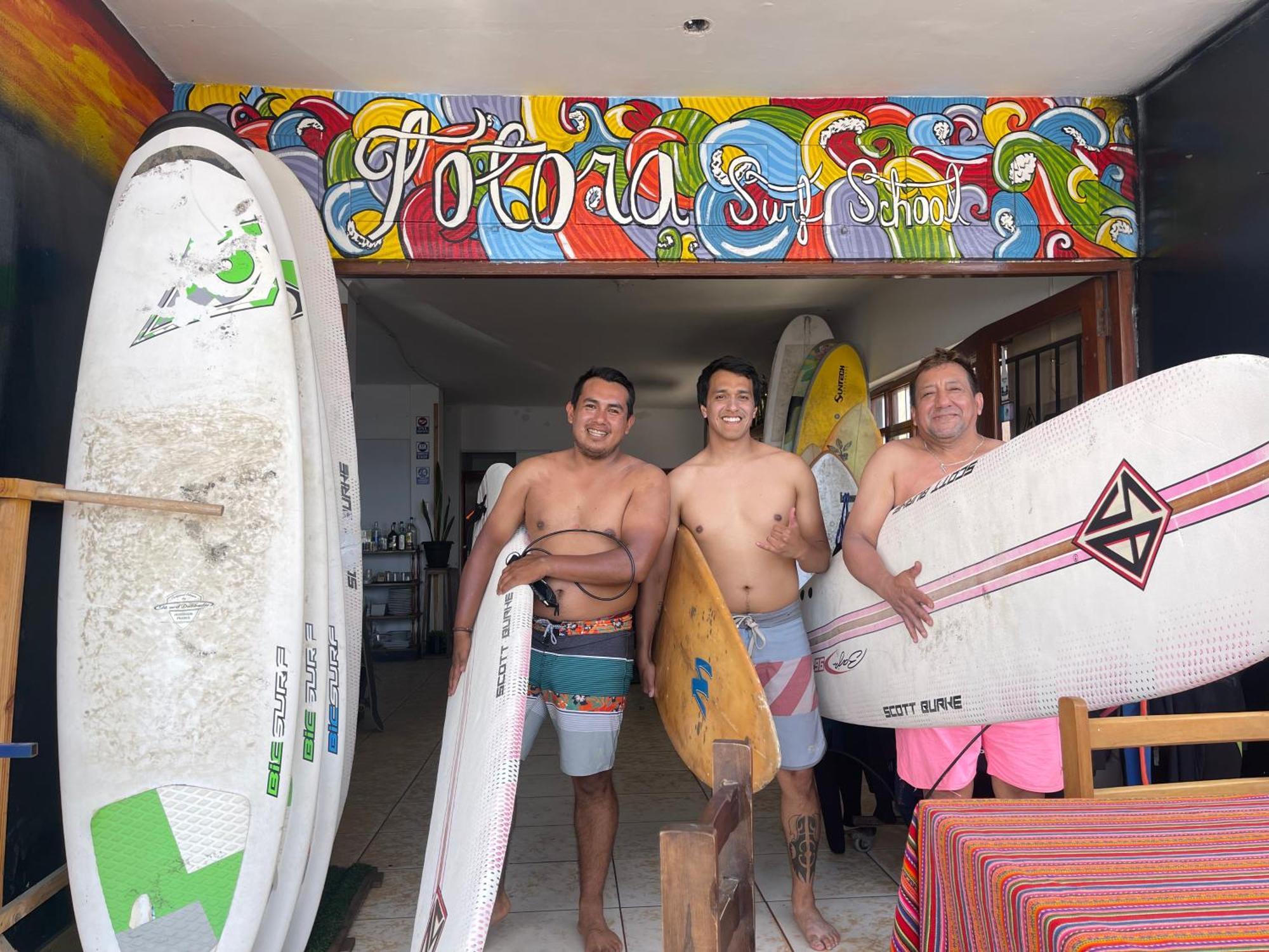 Totora Surf Hostel Уанчако Екстер'єр фото