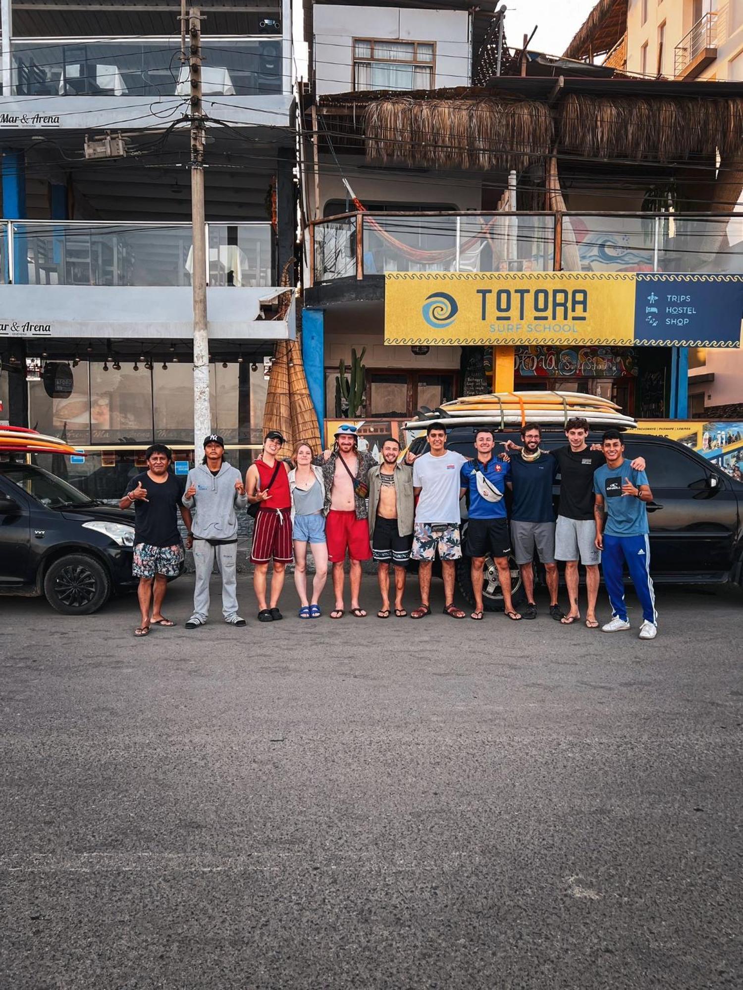 Totora Surf Hostel Уанчако Екстер'єр фото